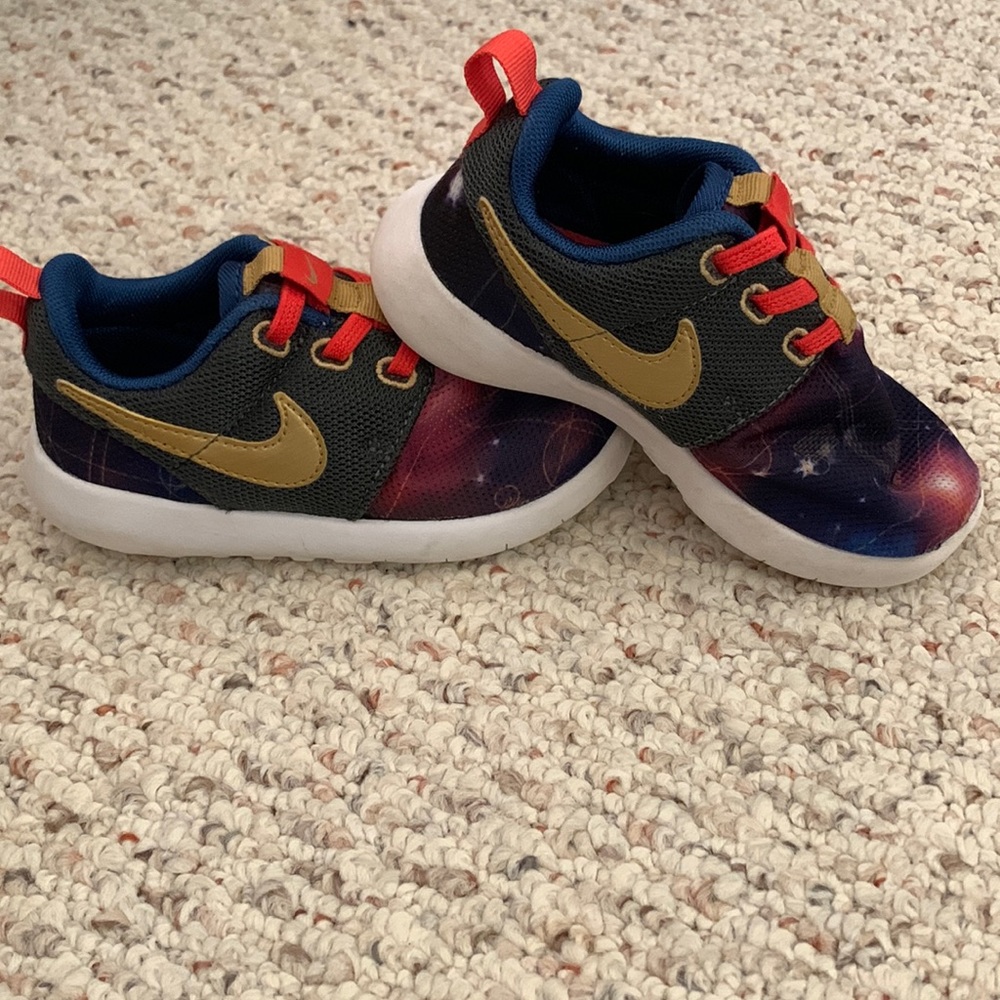 Nike slip on sneakers
